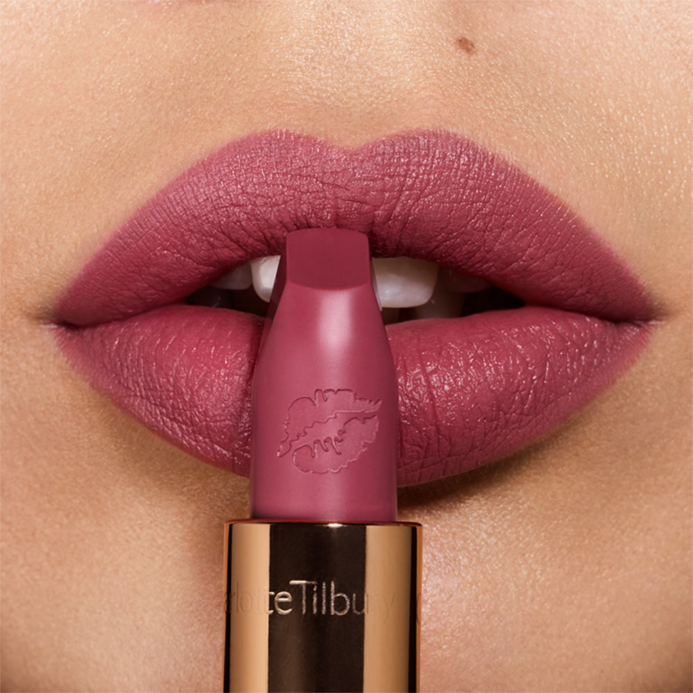 Charlotte Tilbury Hot Lips
(3.5g)