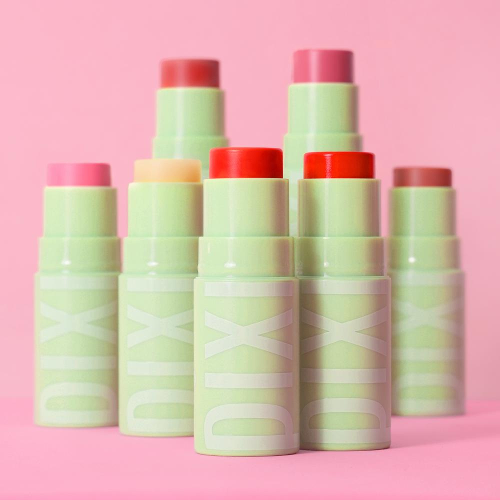 PIXI +Hydra Liptreat Tinted Lip Balm
(4.8g)