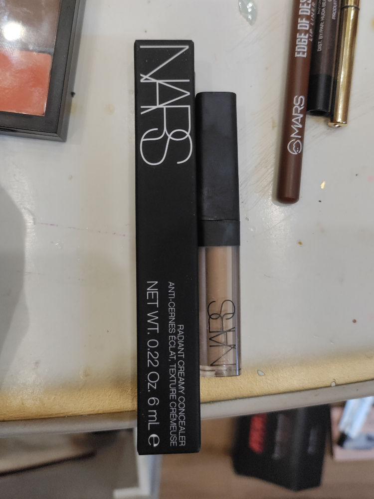 NARS Radiant Creamy Concealer
(6ml)