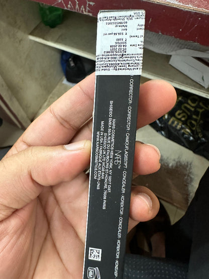NARS Radiant Creamy Concealer
(6ml)
