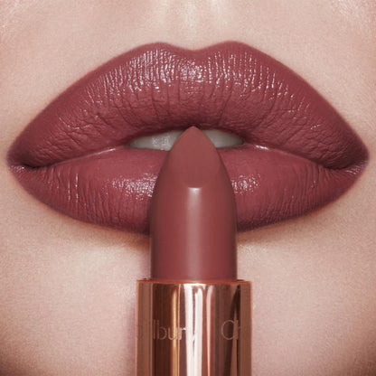 Charlotte Tilbury K.I.S.S.I.N.G Pillow Talk Deep Lipstick
(3.5g)