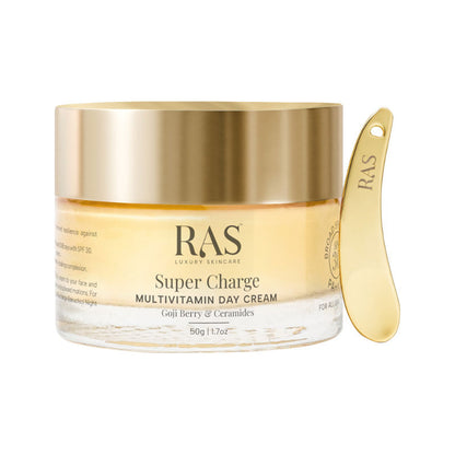 RAS Luxury Oils Super Charge Day Cream With Multivitamin Spf 30 Pa++++ Reduces Dark Spots
(50 g)