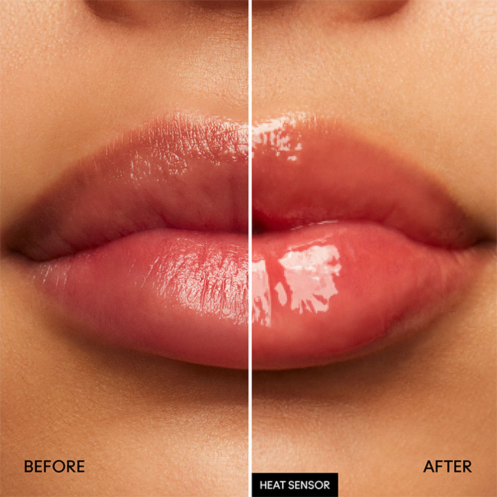 M.A.C Squirt Plumping Lip Gloss Stick
(2.3g)