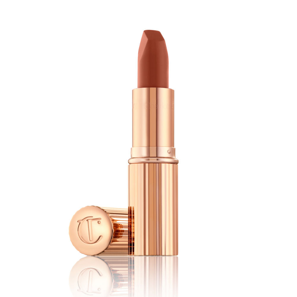 Charlotte Tilbury Matte Revolution
(3.5g)