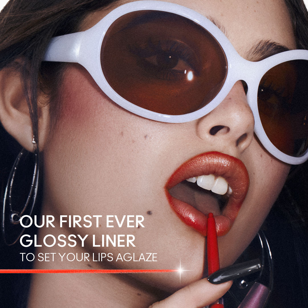 M.A.C Lip Glazer
(0.25g)