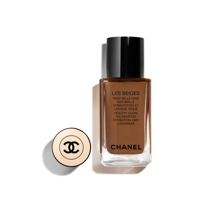 CHANEL
Les Beiges Foundation Healthy glow Foundation
(30ml)