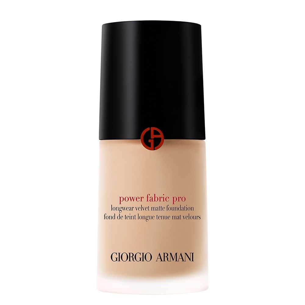 Armani Beauty Power Fabric+ Full Coverage Liquid Foundation 3.5 - Light With Neutral Undertone
(30ml)