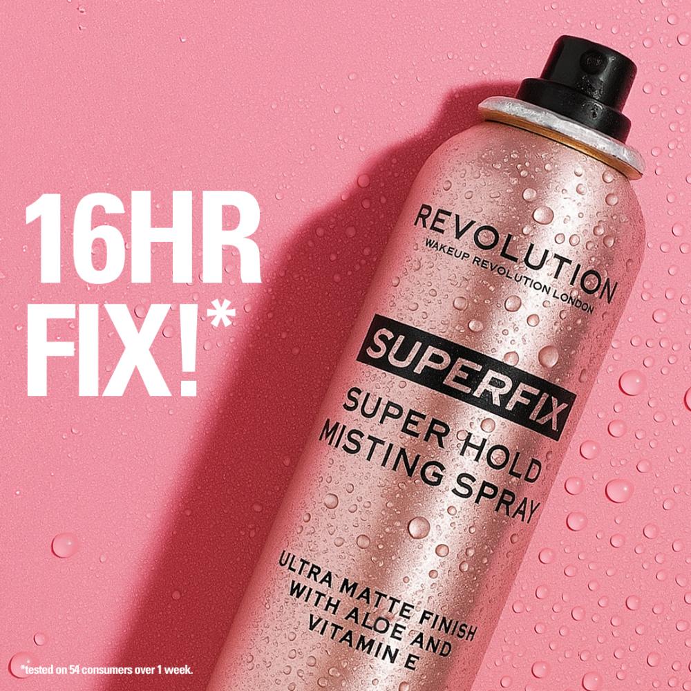 Makeup Revolution Super Fix Misting Spray
(150ml)