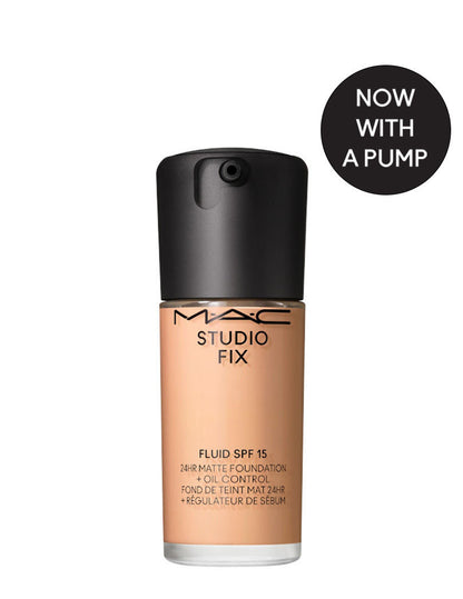 M.A.C Studio Fix Fluid SPF 15 Soft Matte Foundation With Hyaluronic Acid - NC41
(30ml)