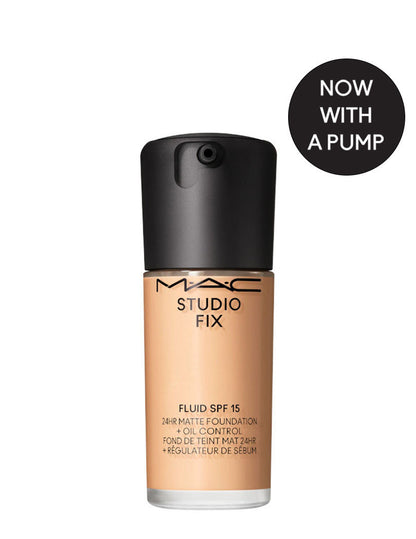 M.A.C Studio Fix Fluid SPF 15 Soft Matte Foundation With Hyaluronic Acid - NC41
(30ml)