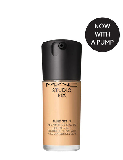M.A.C Studio Fix Fluid SPF 15 Soft Matte Foundation With Hyaluronic Acid - NC41
(30ml)