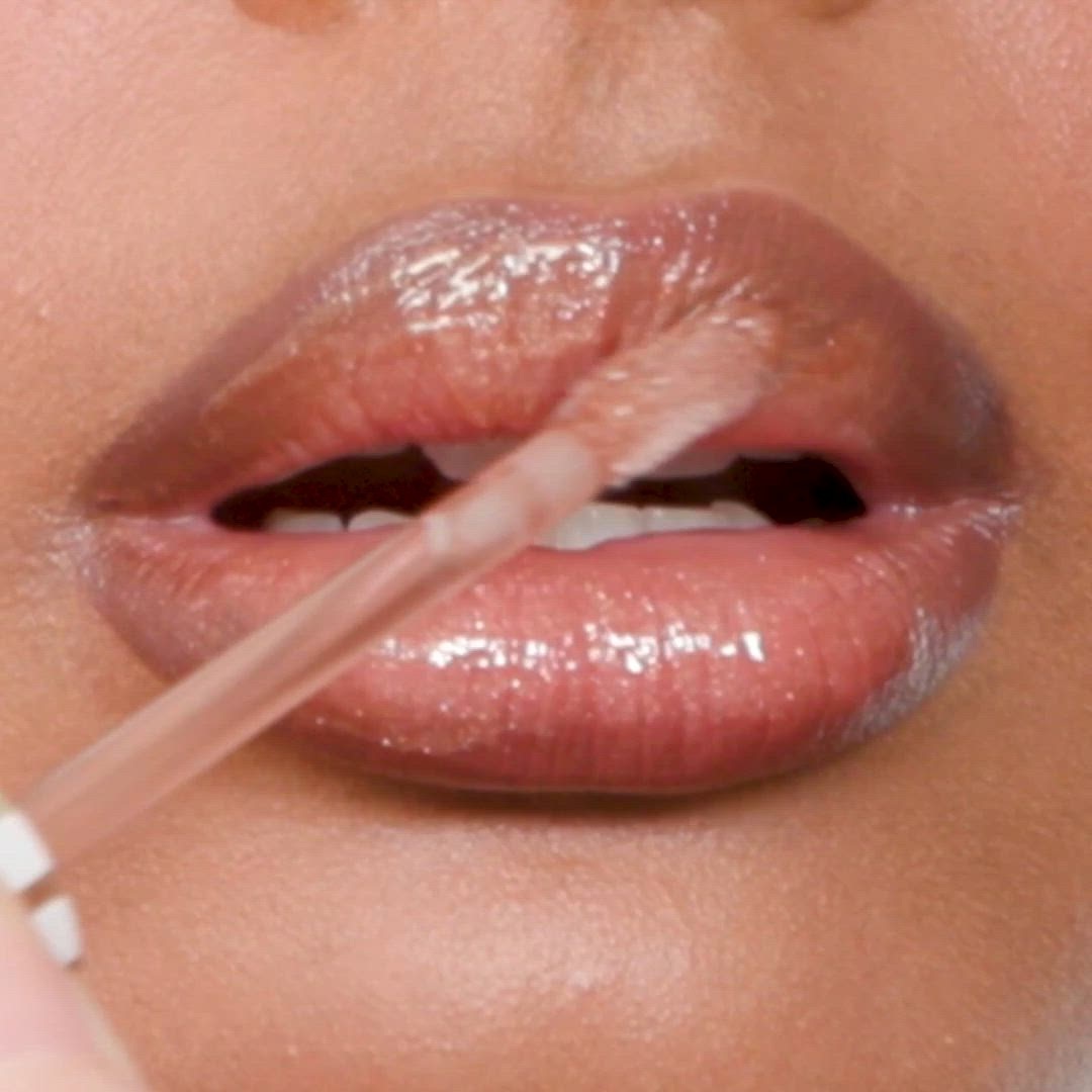 M.A.C Lip Glazer
(0.25g)