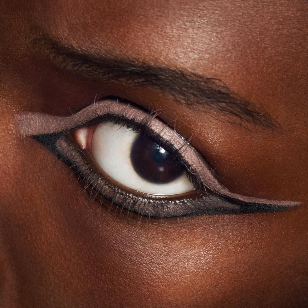M.A.C Jumbo Kajal Liner - Night stone
(1.2g)