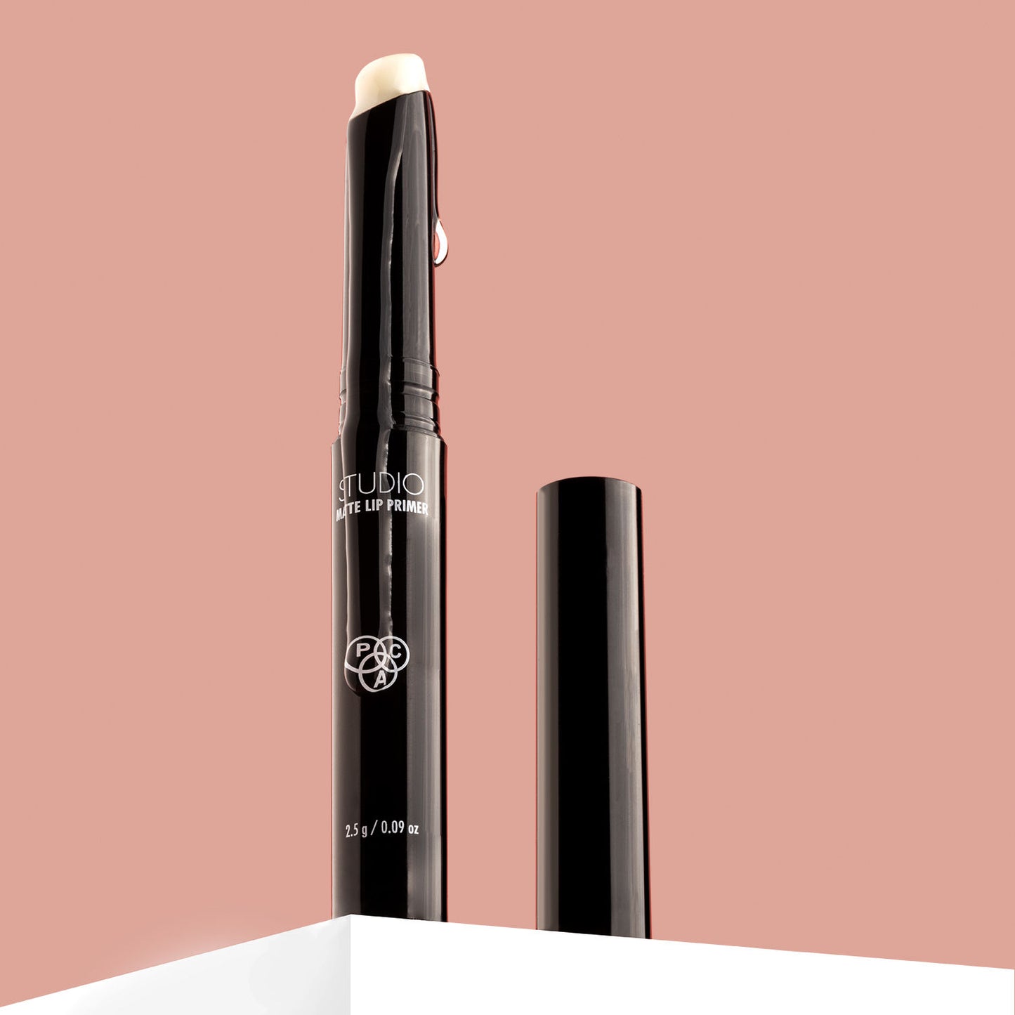 PAC Studio Matte Lip Primer - Primes, Hydrates & Smoothens Chapped Lips, Locks Lip Color Transparent
(2.5g)