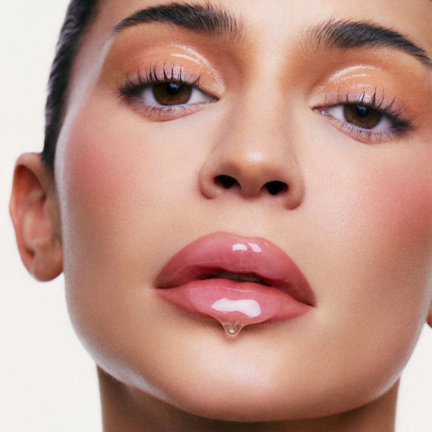 Kylie Cosmetics Supple Kiss Lip Glaze Lip Gloss
(3ml)