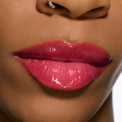 M.A.C Viva Glam Lipglass Air-Viva Kimmitment
(5ml)
