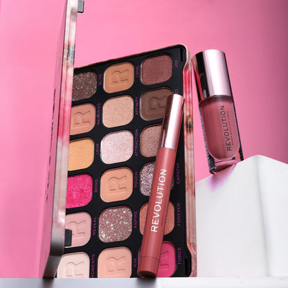Makeup Revolution Peachy Promise Set
(21.1g + 4.6ml)