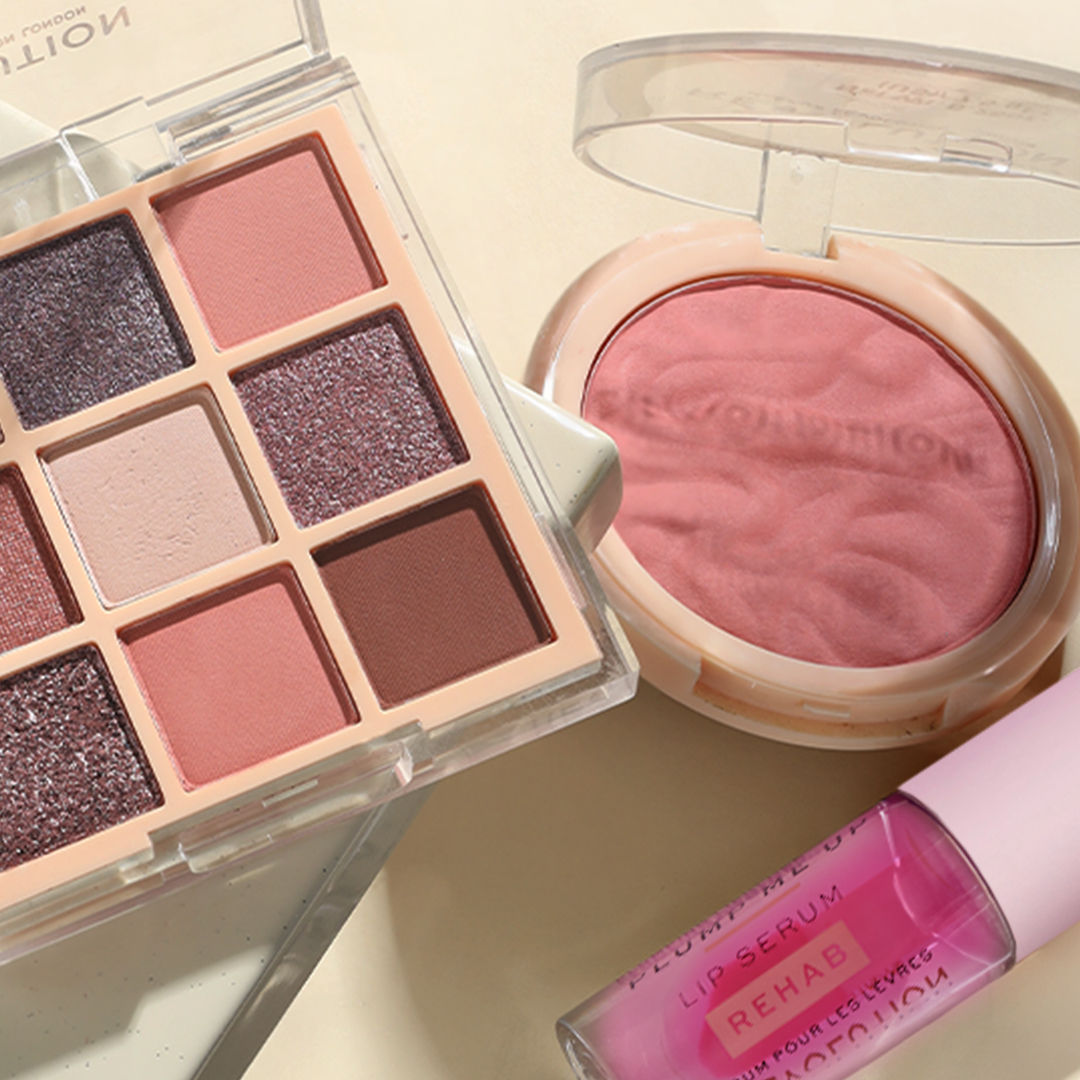 Makeup Revolution Pinkier Dreams Set
(15.6g + 4.6ml)